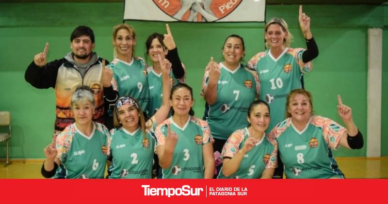 UAKEN se consagró campeón en el Argentino Más 50 Femenino en Zapala