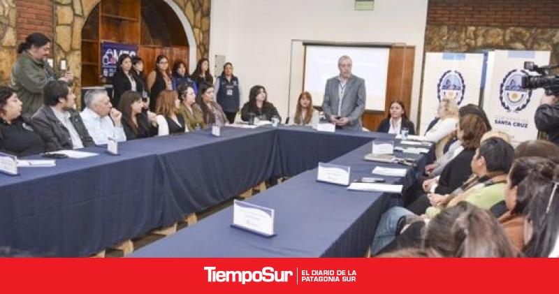 Santa Cruz impulsa el desarrollo provincial en el Encuentro de Referentes de la Economía Social