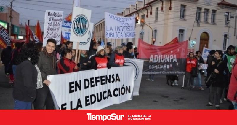 Río Gallegos se suma a la Marcha Federal Universitaria