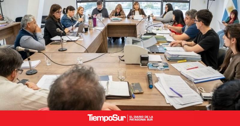 Iris Rasgido expuso un informe integral de su gestión