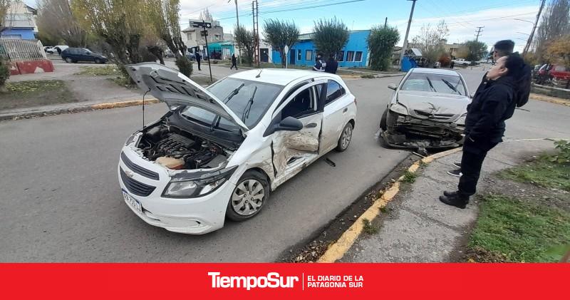Un herido tras una fuerte colisión