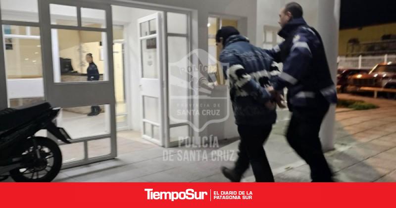 Detenido infraganti en un local comercial