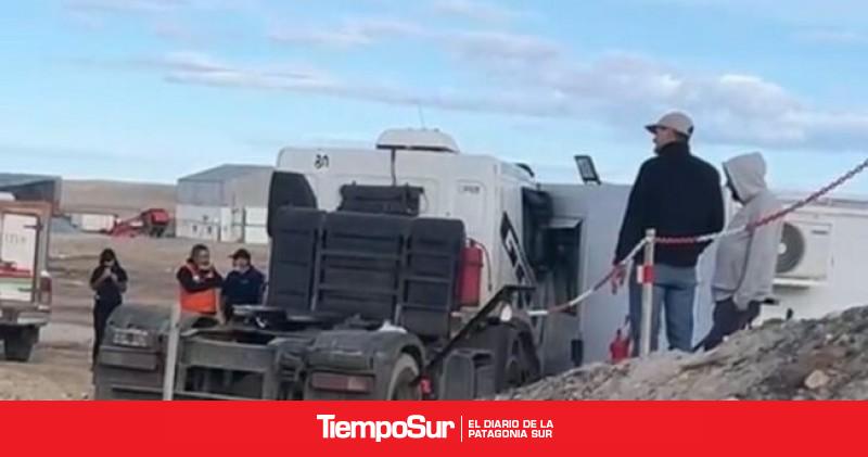 Investigan un accidente en una minera tras choque contra comedor