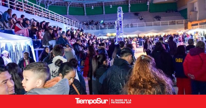 Municipio invita a la comunidad a disfrutar de una nueva Velada Patriótica