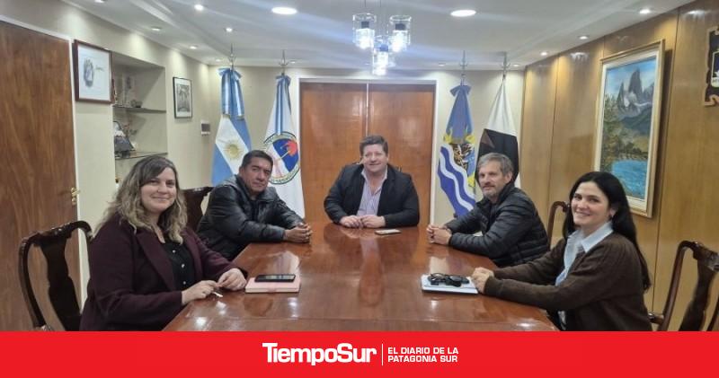 El Gobierno coordinó con AOMA el fortalecimiento del empleo minero local