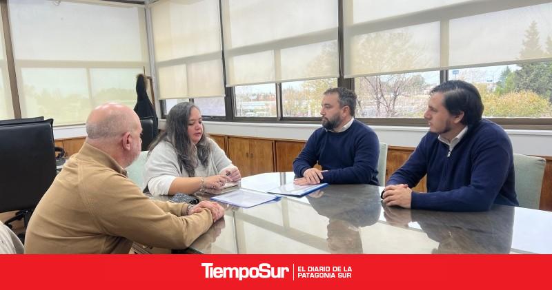 Gobierno y la Federación de Cooperativas avanzan para fortalecer el sistema energético