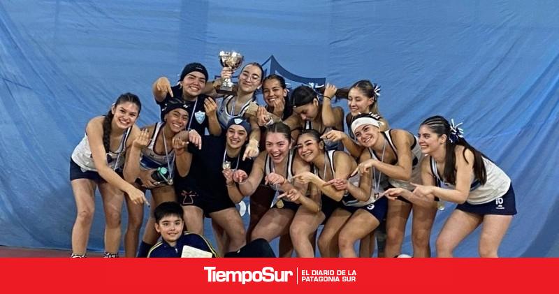 La final fue terrible: las jugadoras de Hispano repasaron el título