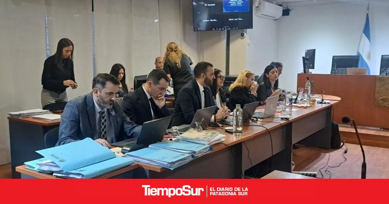 Se conocieron las comunicaciones entre el submarino y la Armada