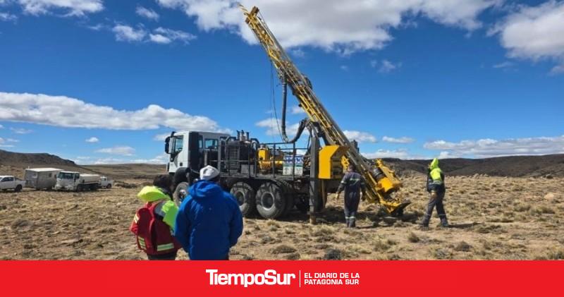Confirmaron el hallazgo de oro visible en Santa Cruz: crecen las expectativas en una zona inexplorada