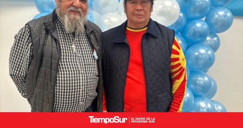 I Yenu Jono prepara su tradicional locro patrio para seguir sosteniendo el trabajo social con jóvenes