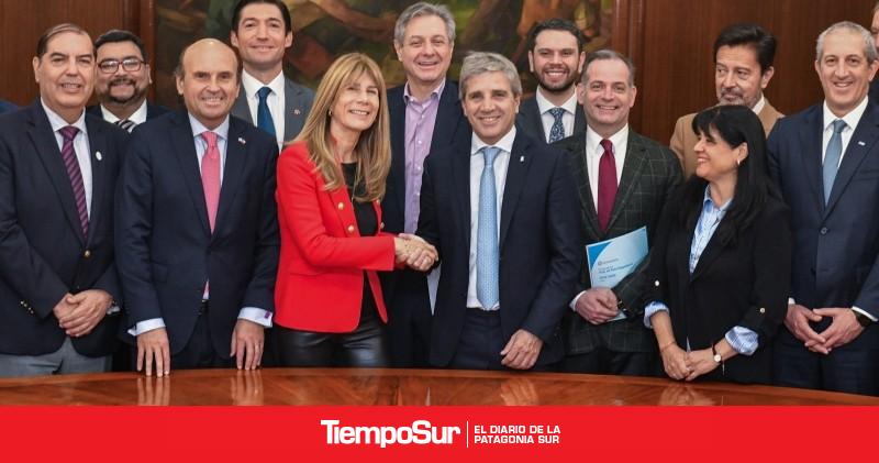 Integración energética: Chile y Argentina sellan hoja de ruta eléctrica y de gas