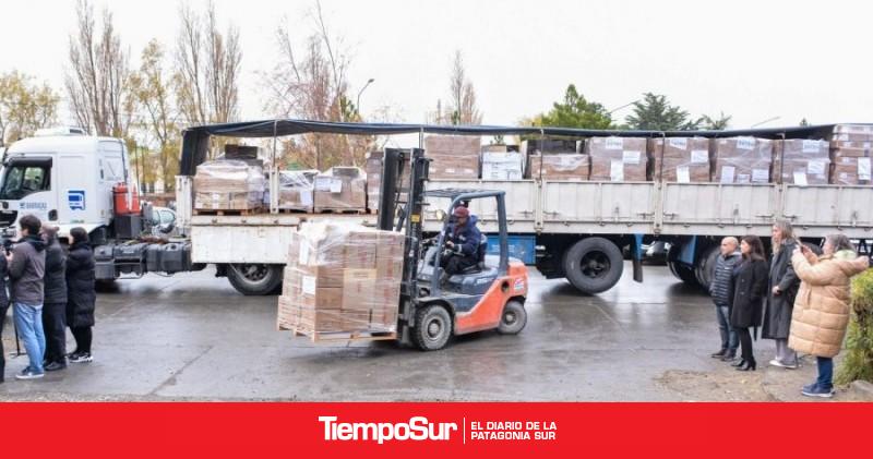 Santa Cruz recibió la primera carga de medicamentos para hospitales
