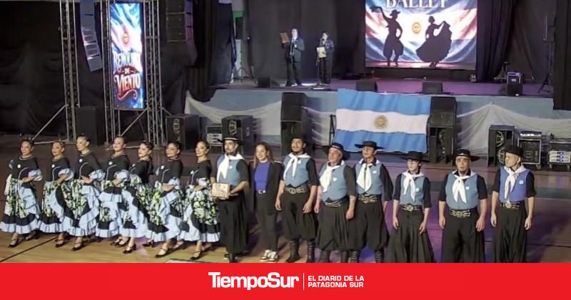 Comenzó la tradicional Velada Patriótica en el Boxing Club