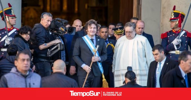 Javier Milei asiste al Tedeum y ensaya una foto de unidad