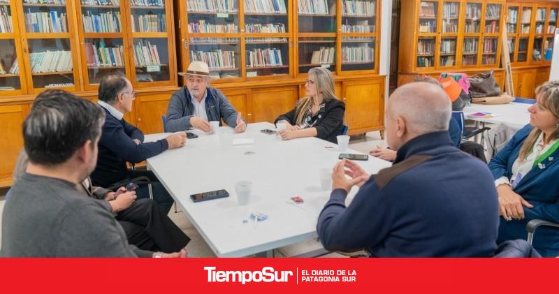 Othar y Wisky coordinan acciones para fortalecer el sistema de salud