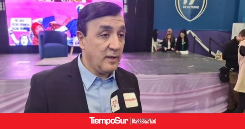 Pablo Grasso: "Hay que feminizar el pensamiento del hombre"