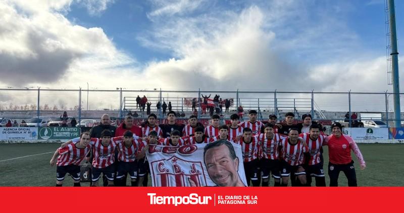 Los visitantes festejaron en el arranque de las semifinales del Apertura de LiCen