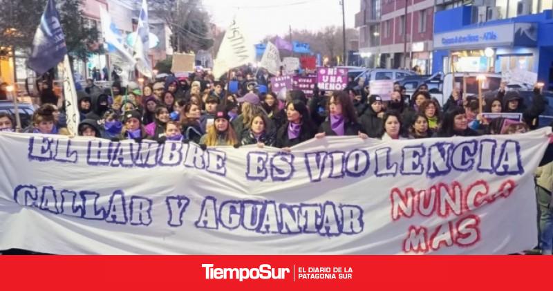 Movilización en Plaza San Martín contra la violencia y la crisis económica