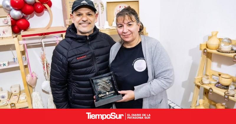 Mirvois acompañó la apertura del local JBM Arte con Amor