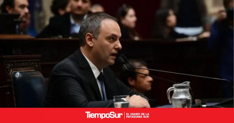 La oposición pidió una sesión para interpelarlo e impulsar la moción de censura