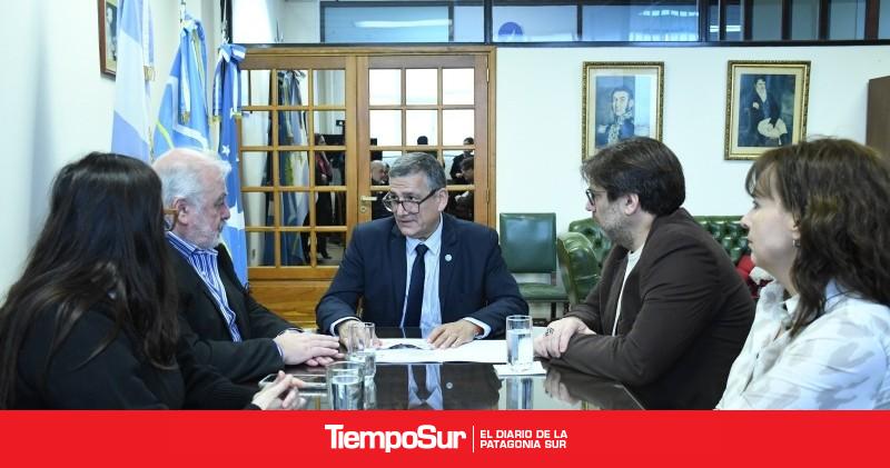Alianza entre el Municipio y la UNPSJB por la educación del futuro