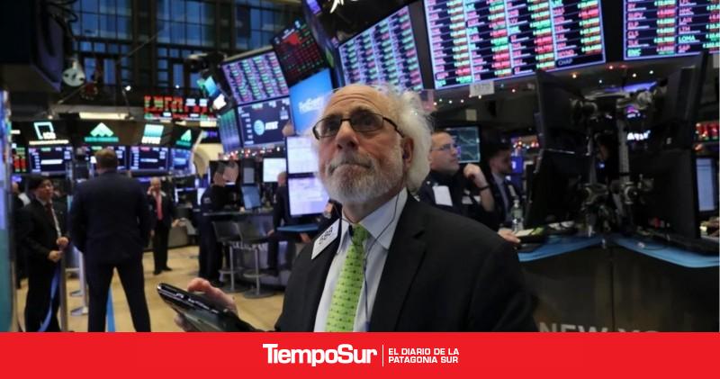 El riesgo país se acerca a la barrera de los 430 puntos