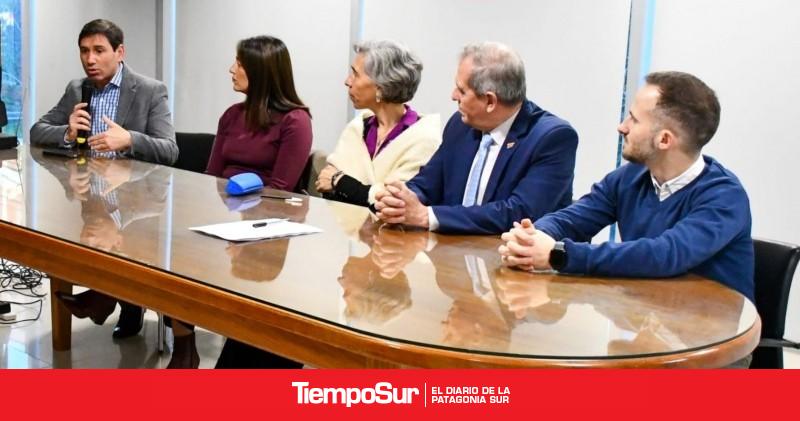 La Universidad del Chubut presentó oficialmente su proceso de evaluación institucional