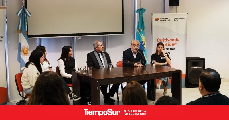 La muestra itinerante del Centro Ana Frank llegó a Rawson