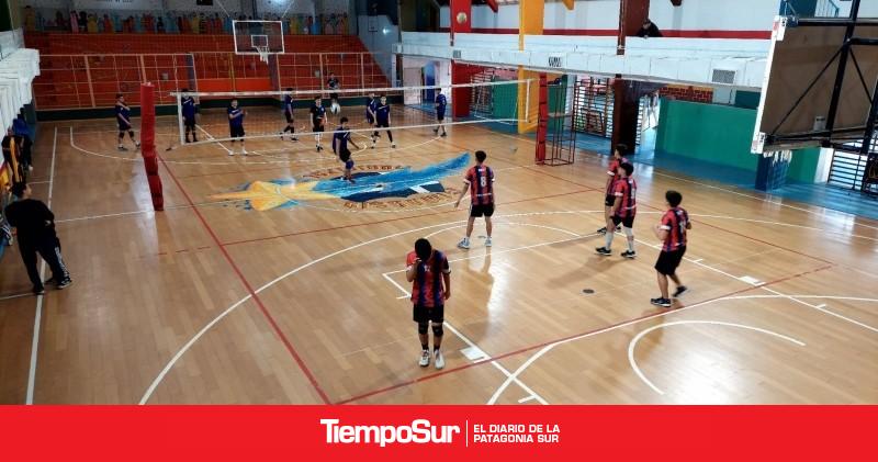 Acción también para los chicos de Sub12 en Puerto Santa Cruz