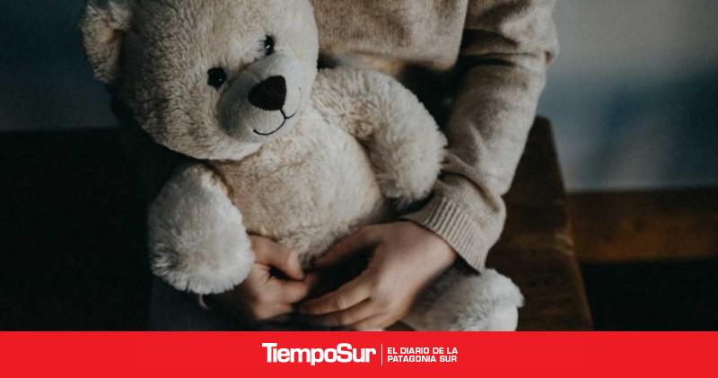 Los macabros detalles detrás de la pareja detenida por tormentos y encierro