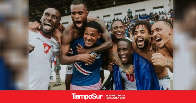 La derrota de Uruguay dejó a Cabo Verde como rival de Argentina en 16avos de final