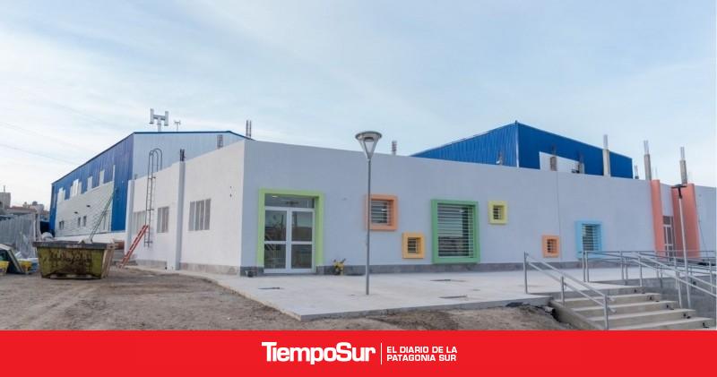 El intendente recorrió la obra de ampliación de la Escuela Municipal