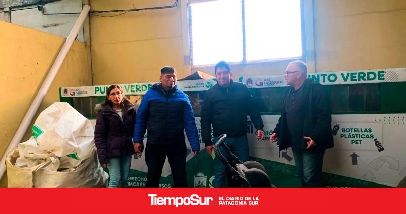 Los barrios se suman a la campaña de remoción de chatarra