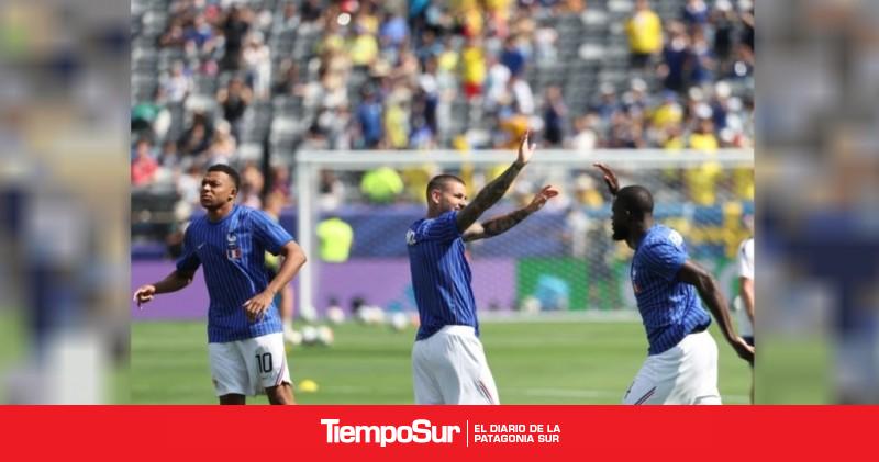 Francia superó ampliamente a Suecia y está en octavos de final
