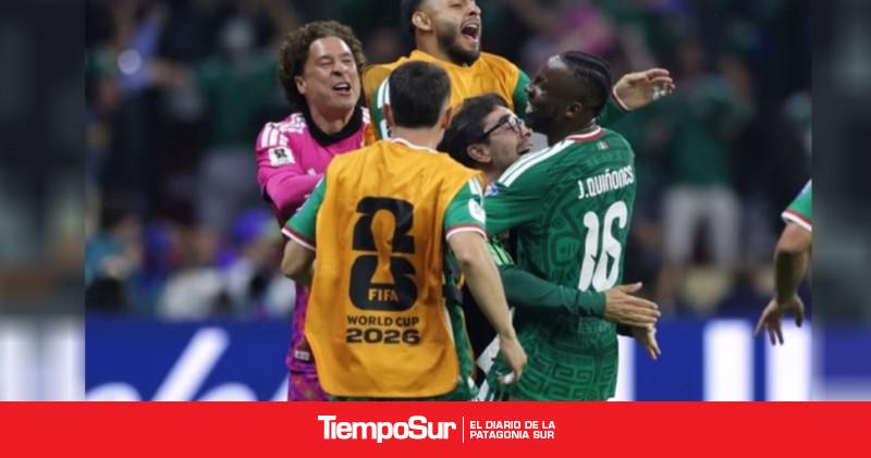 México derrotó a Ecuador y se metió en los octavos