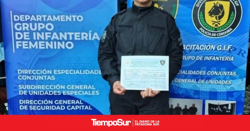 Dos policías aprobaron el curso nacional de infantería femenina