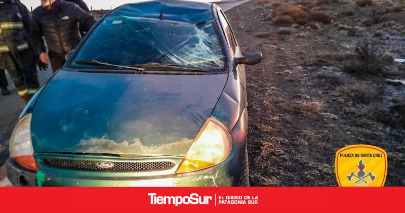 Dos personas fueron trasladadas al hospital tras un vuelco