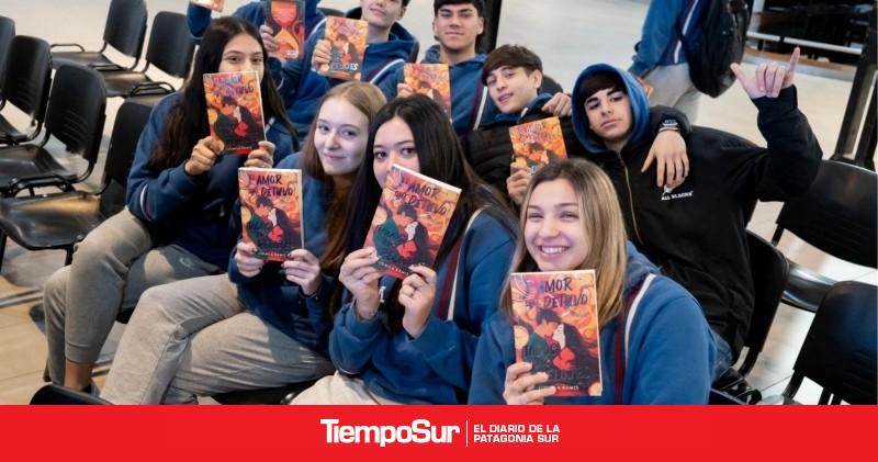 El Municipio entregó 300 libros en una nueva edición de Leer nos mueve, leer nos cambia