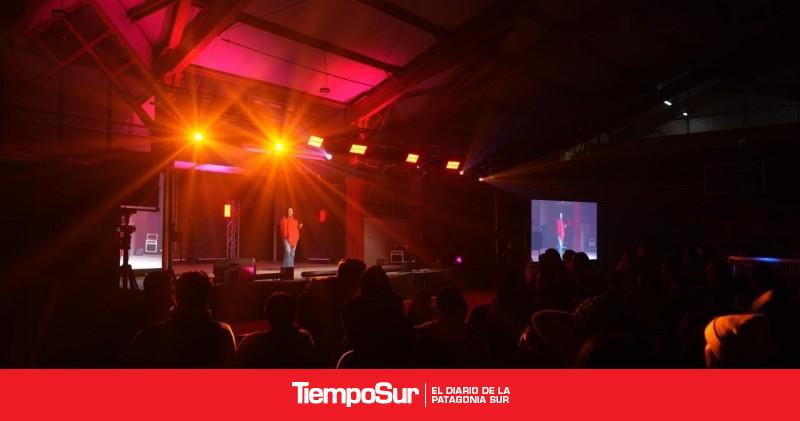 Con masivo marco de público arranca la 13° edición de "Desafío Escenario"