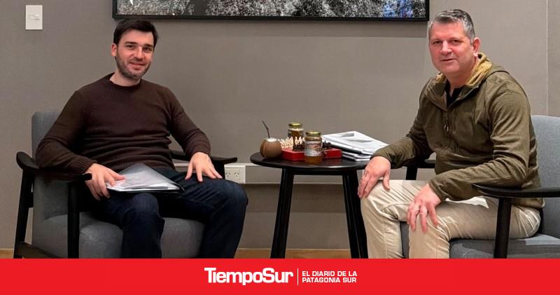 Torres y Limarieri avanzaron en una agenda de obras estratégicas para Gualjaina