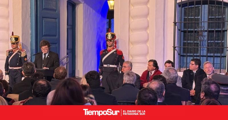 Claudio Vidal en la vigilia por el Día de la Independencia junto a Javier Milei
