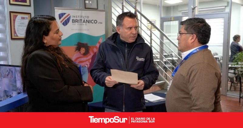 Tarjeta Punta Arenas incorpora convenio con Instituto Británico