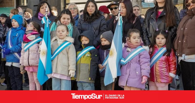 Río Gallegos celebró el 210° Aniversario de la Independencia con un mensaje de unidad y compromiso