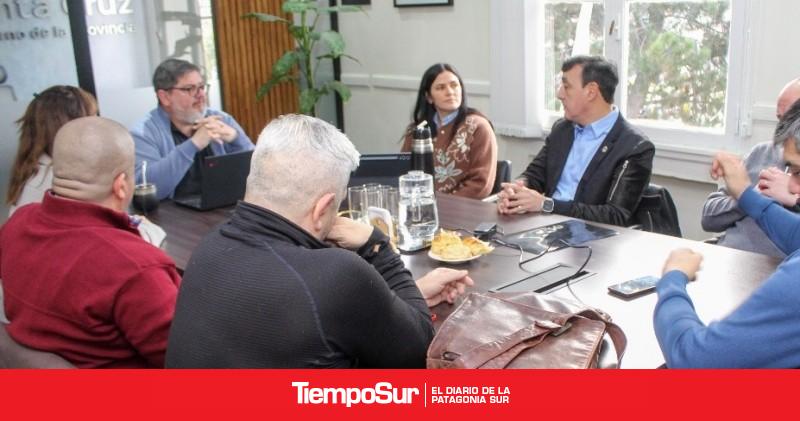 Provincia aclaró a intendentes opositores que no peligra el pago de salarios