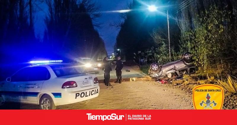 Perdió el control del rodado y terminó volcando