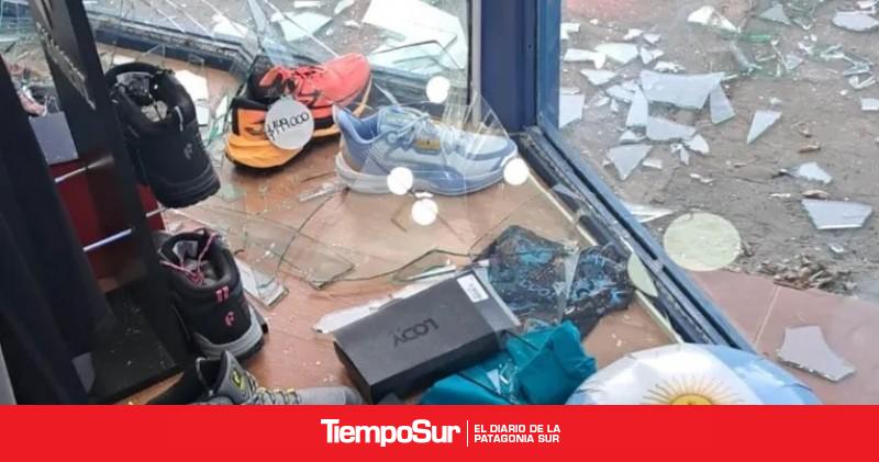 Delincuentes aprovecharon la escasa presencia policial y volvieron a golpear al comercio