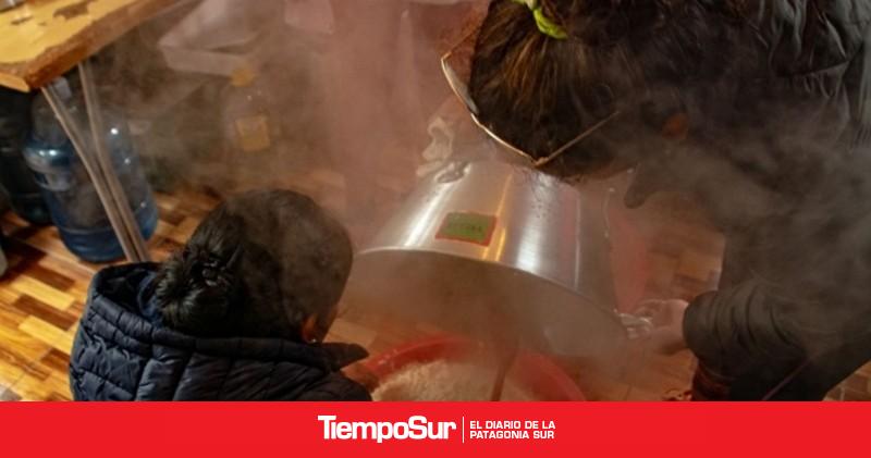 Colaboradora del merendero: "Se está viviendo el invierno muy feo"