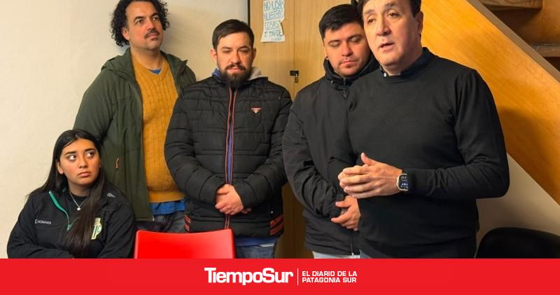 Grasso se reunió con trabajadores municipales para dialogar sobre el ahogo financiero de la Provincia