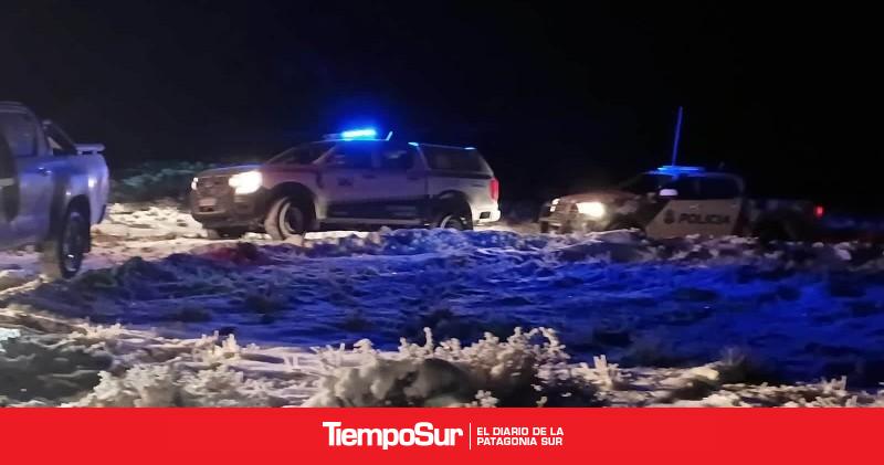Asistieron a dos personas varadas por la nieve en cercanías de Cerro Piedra