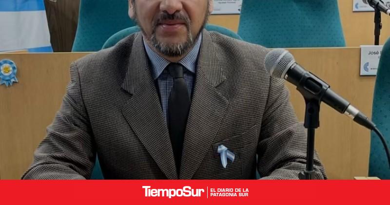 Godoy criticó la gestión del conflicto policial y el apuro por la emergencia habitacional